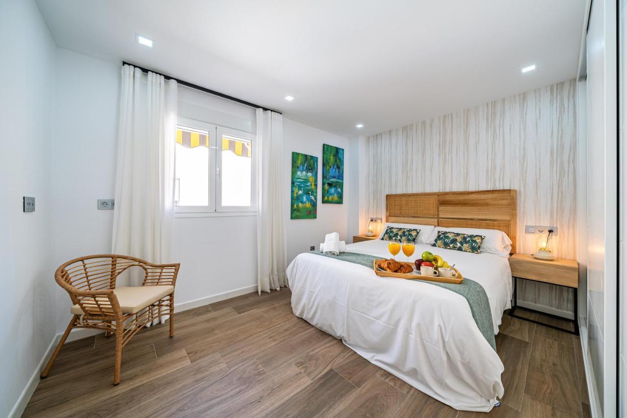 Sunset Malaga - Luxurious & Parking Apartment Exterior photo